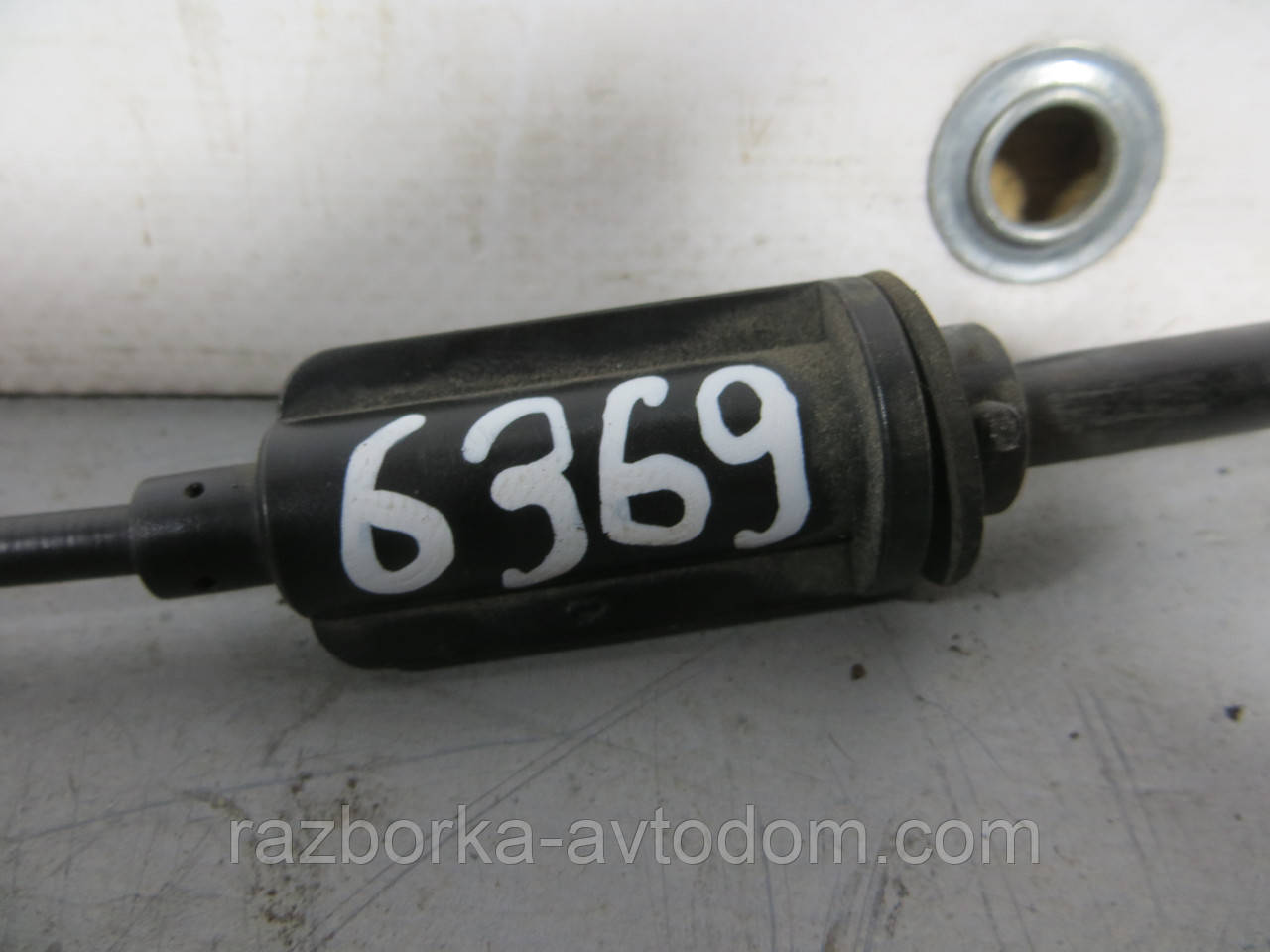Трос лючка топливного бака CITROEN BERLINGO (2008-2018) ОЕ: 31516
