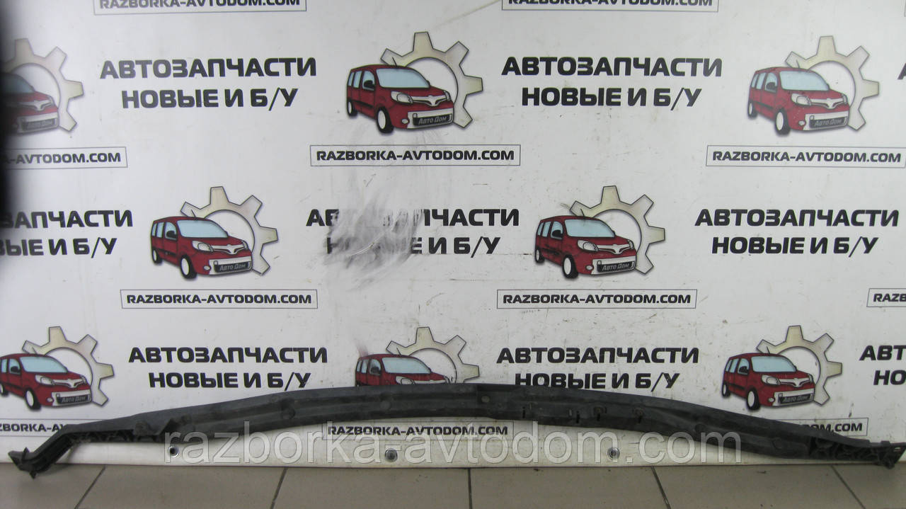 Пластик під лобове скло нижня Citroen C4 (2004-2010) OE:8251V2 фото 2