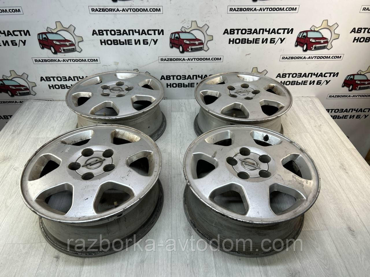 Диски колісні титани (комплект) R15 Opel Zafira A, Meriva, Subaru Traviq (01-05) 6jx15 5x100x65.1 et 43