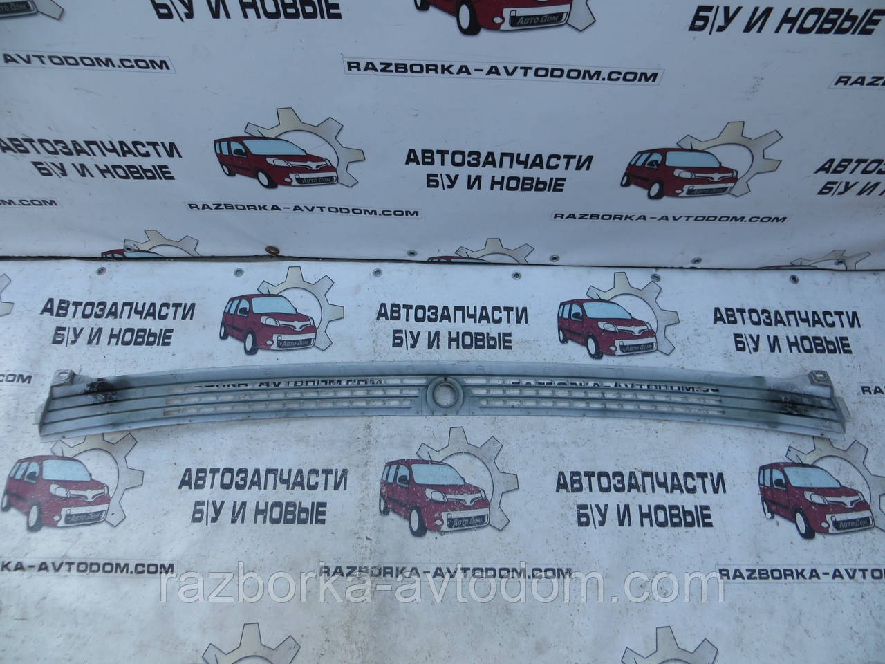 Накладка пластик під лобове скло Citroen BX (1982-1994) OE:9556331080