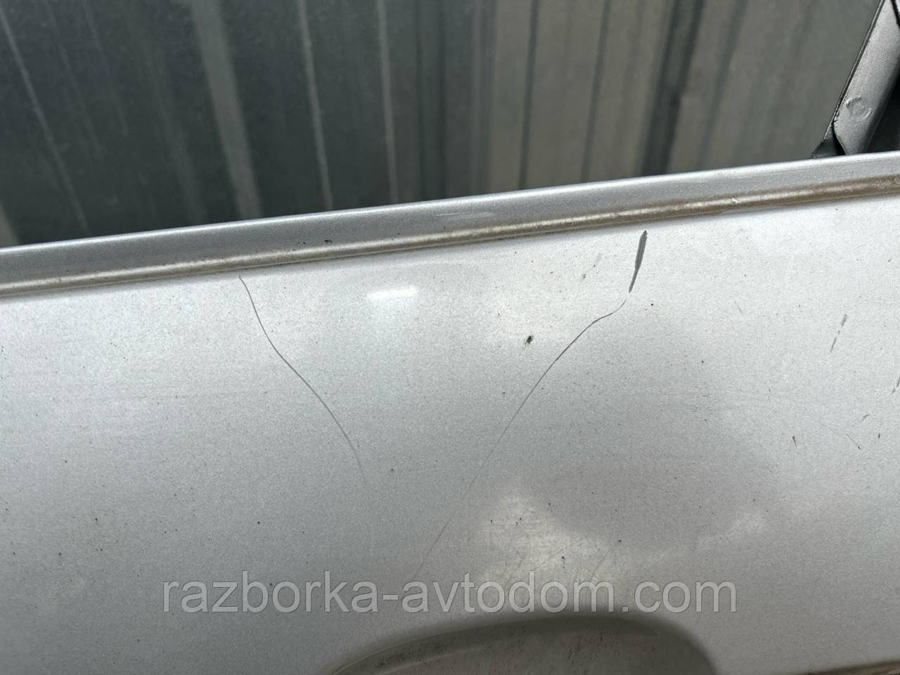 Двері передня ліва (блакитна) PEUGEOT 407 (04-11) OE: 9002AL (код фарби: EZR)
