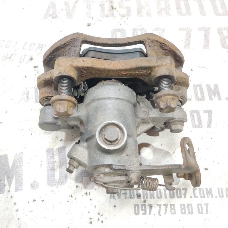 Тормозний супорт Opel Astra G