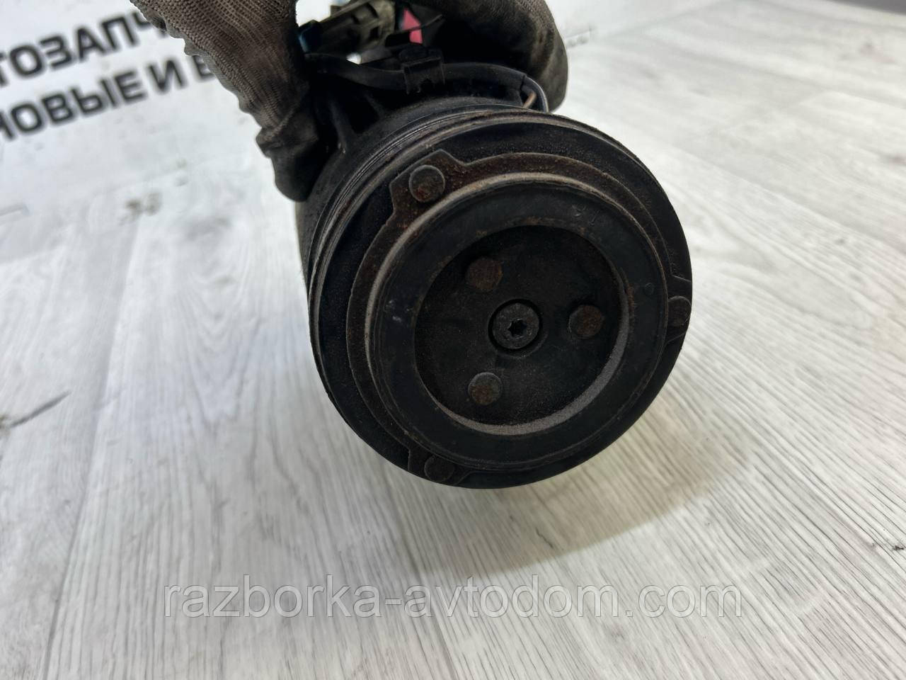 Компресор кондиціонера Delfi Opel Zafira A, Astra G, Zafira B, Astra H OE:24464152