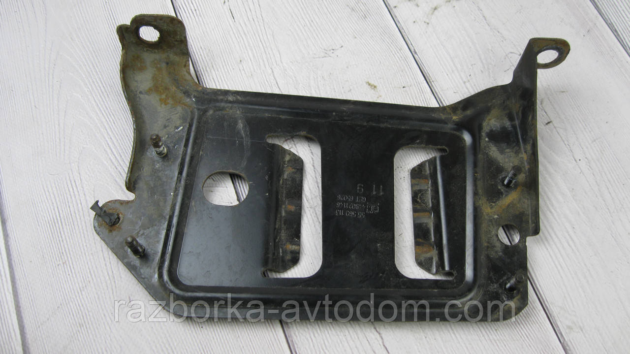 Кронштейн кріплення ЕБУ Opel Combo (01-11), OE: 55560113