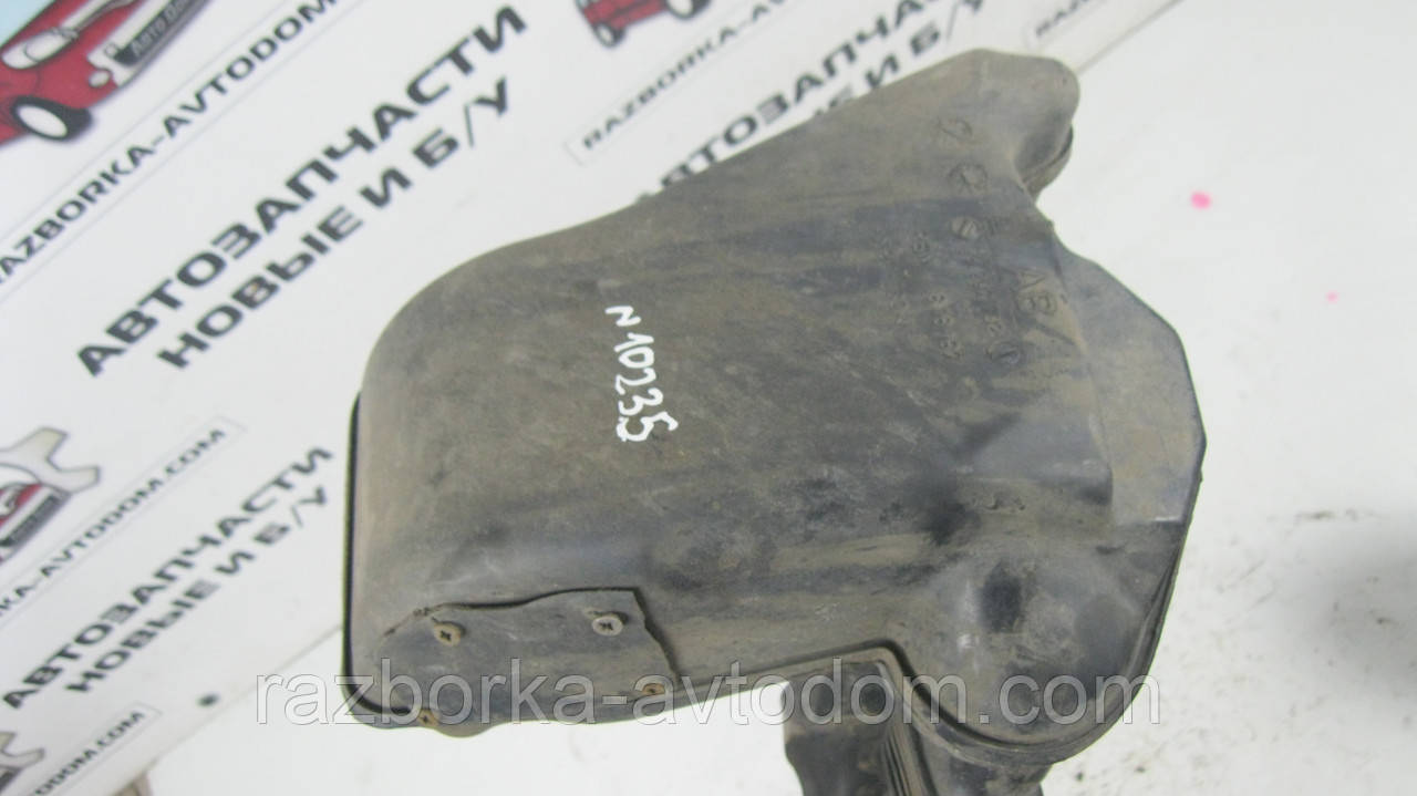 Резонатор повітряного фільтра Opel Vectra B (1995-2002) OE:09202732 ДЕФЕКТ