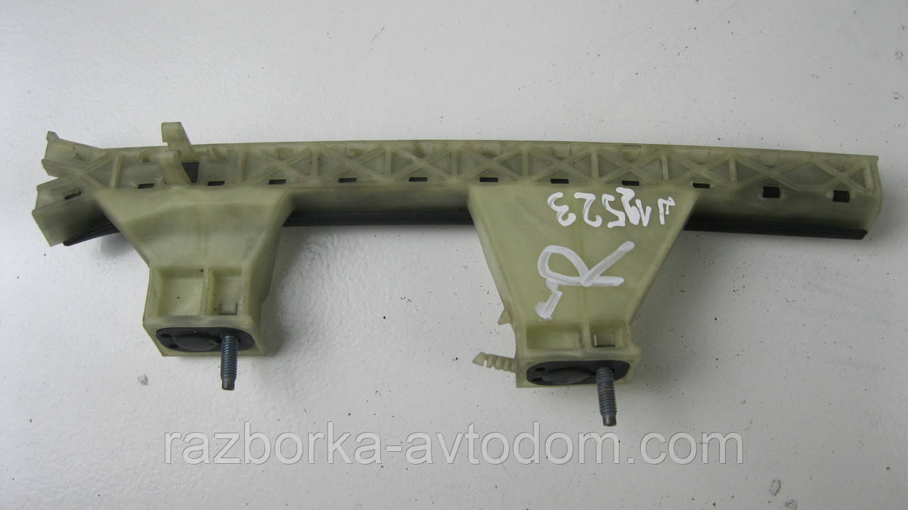 Напрямна скла передніх лівих дверей Citroen C4 Picasso (2006-2013) OE:9300R4