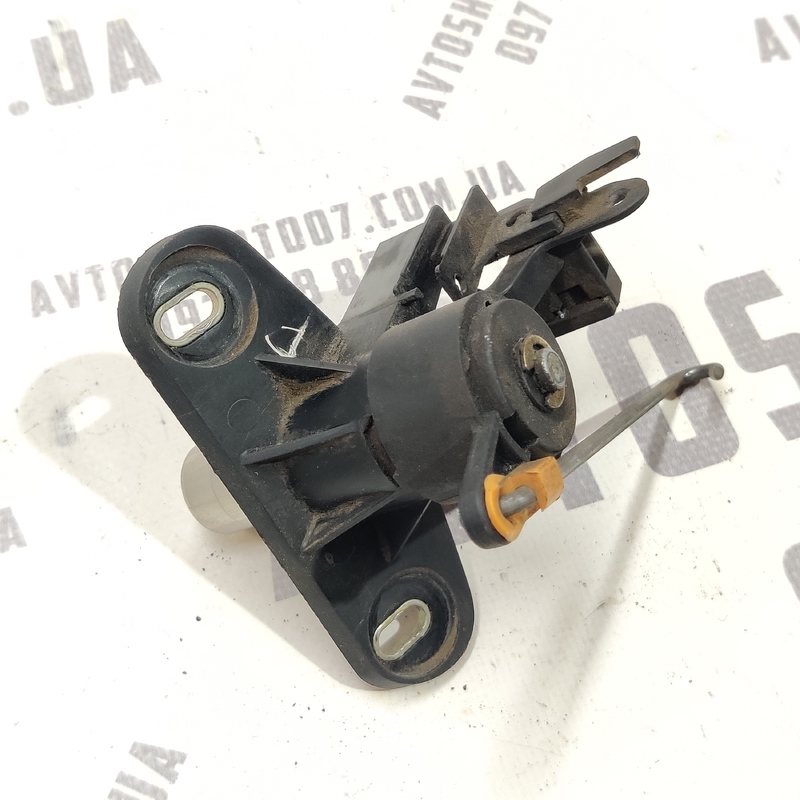 Замок кришки багажника Opel Astra G (97-04) 2.0D зад фото 2