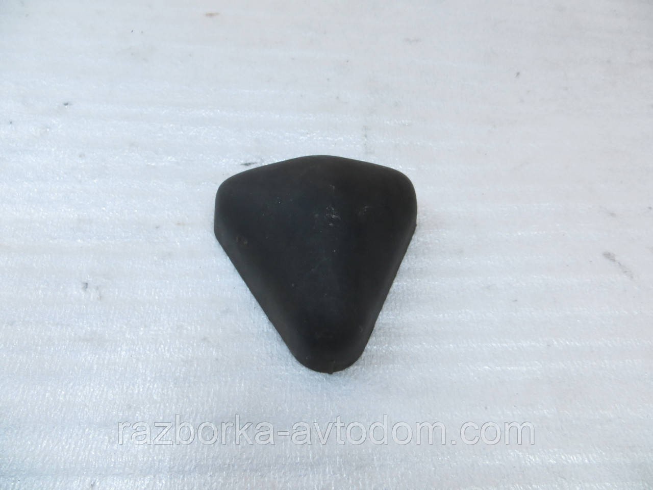 Кришка колісної арки передньої в салоні Ford Transit (1992-2000) OE: 92vb-v02056-afw