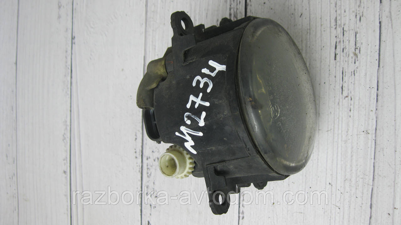 Фара протитуманна права/лева Citroen C4, Renault Megane 3, Ford Focus 2, Peugeot 307 OE:6206E1