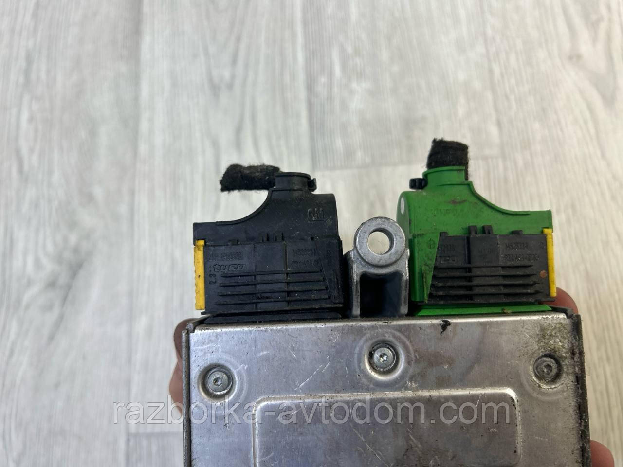 Блок керування Airbag Opel Zafira B (2005-2011) OE:13288173