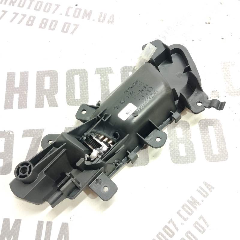 Дверна ручка внутрішня Audi A4 B8 (07-15) 2.0D задня права