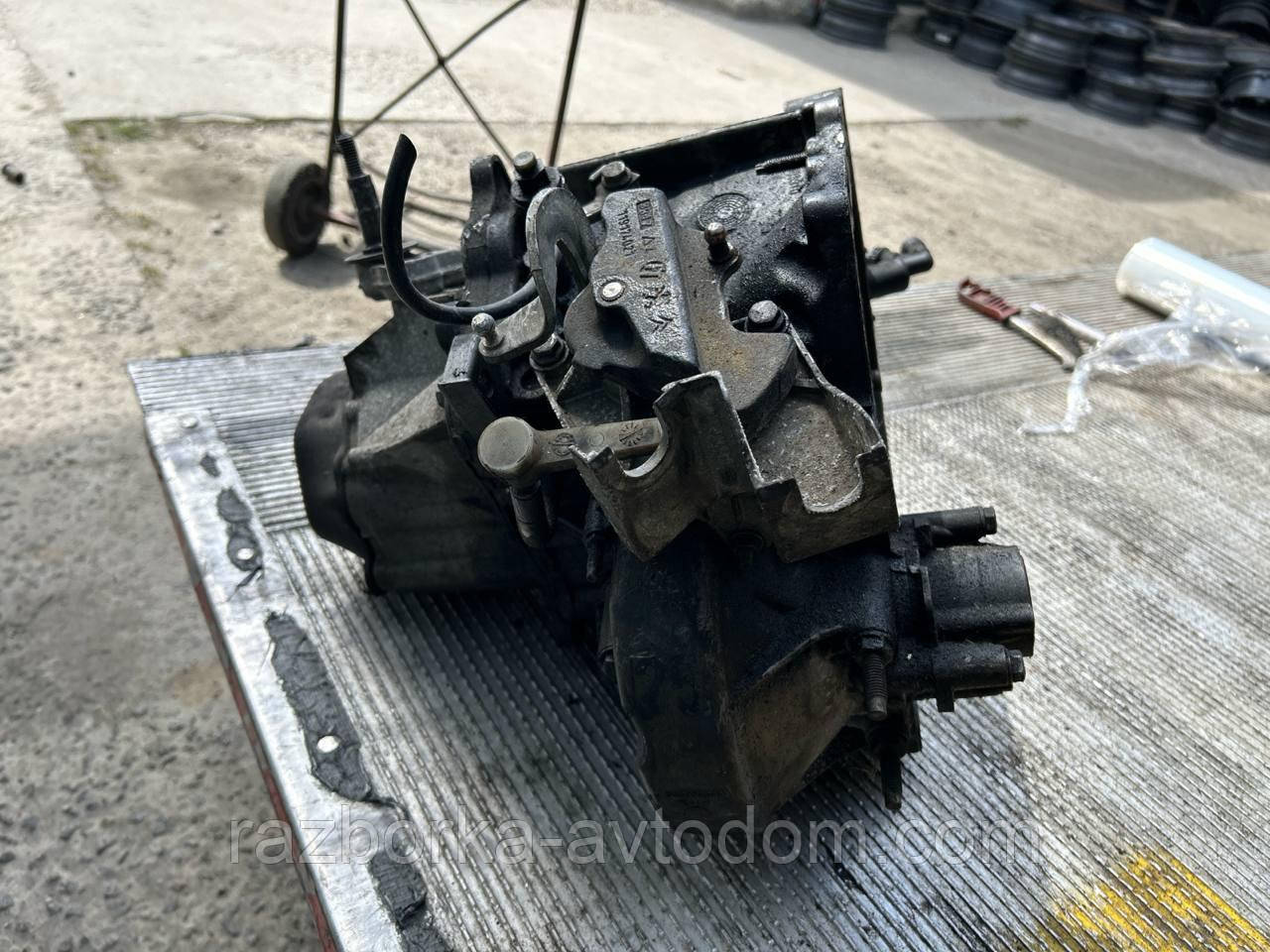 КПП, МКПП Коробка передач (механ) 5 маточина 20DM69 1.6HDI Peugeot 308 (07-), 307, 207, Citroen C4 OE:20dm69