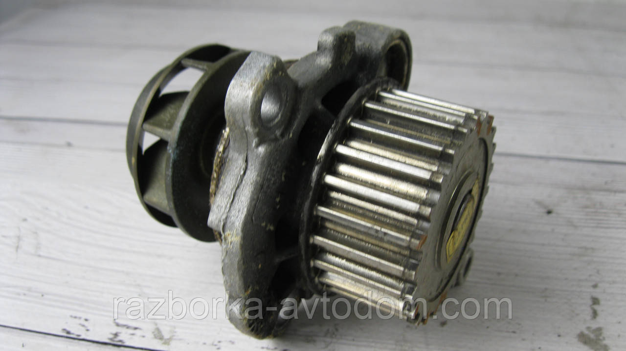 Насос системи охолодження (помпа) VW Golf 4, Passat B5, B6 OE:06A121012G, A186