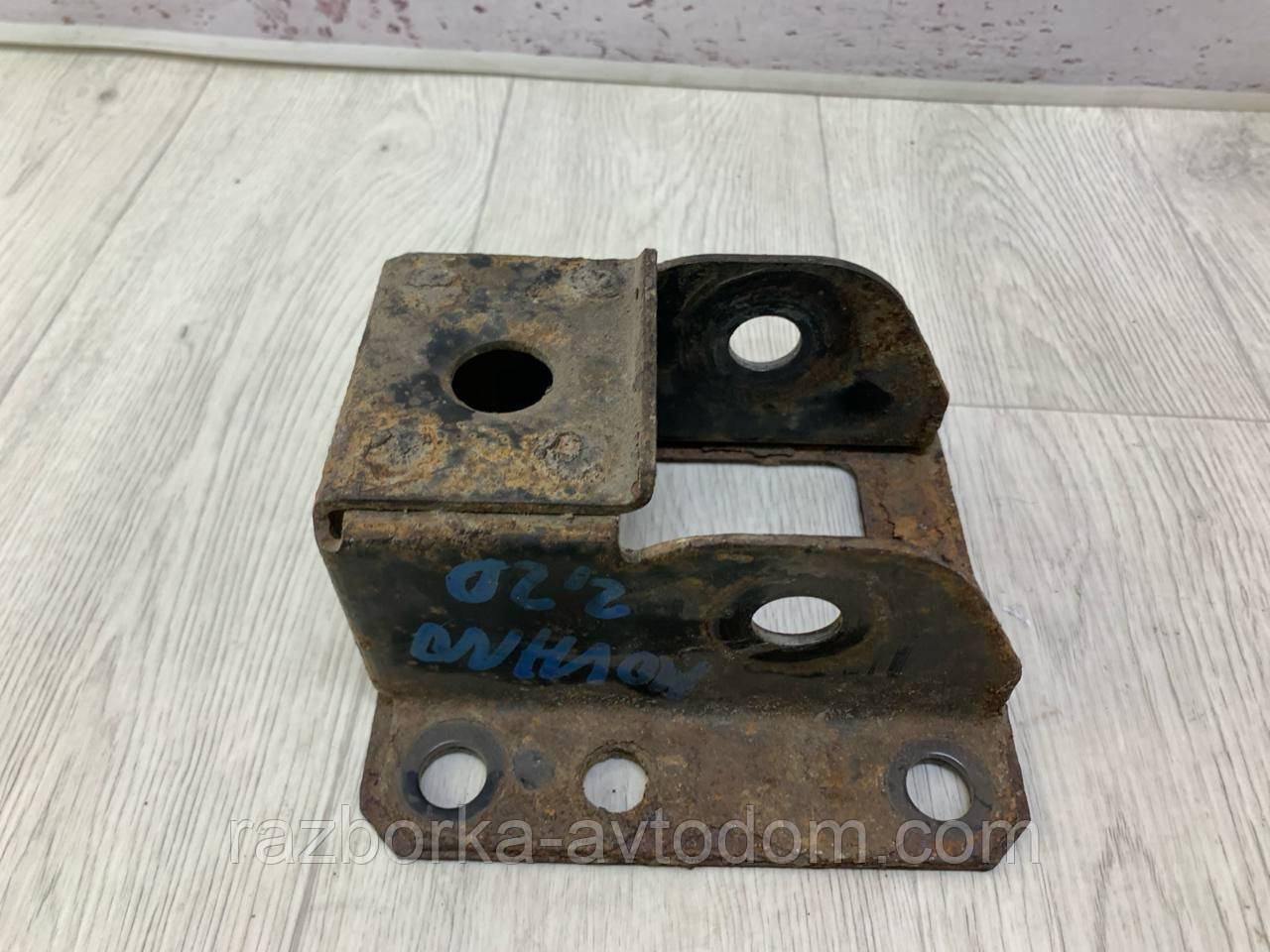Кронштейн кріплення ресори передній Renault Master, Opel Movana (2003-2010) OE:7700308575