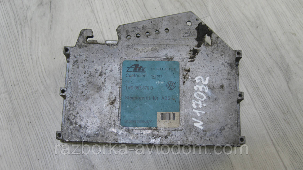Електронний блок керування ABS VW Golf 3 (1991-1998), Passat B4 (1993-1997) OE: 1H0907379B