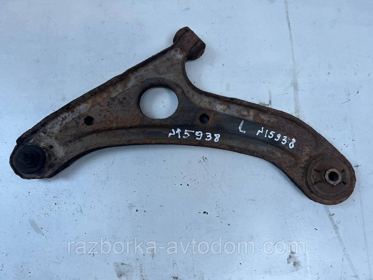 Важіль передній лівий Hyundai Getz (2002-2010) OE:545001C000 Дефект