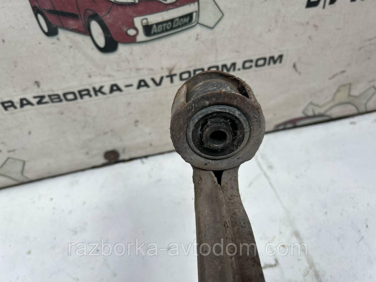 Важіль передній правий Opel Zafira B (2005-2010) OE:24454478