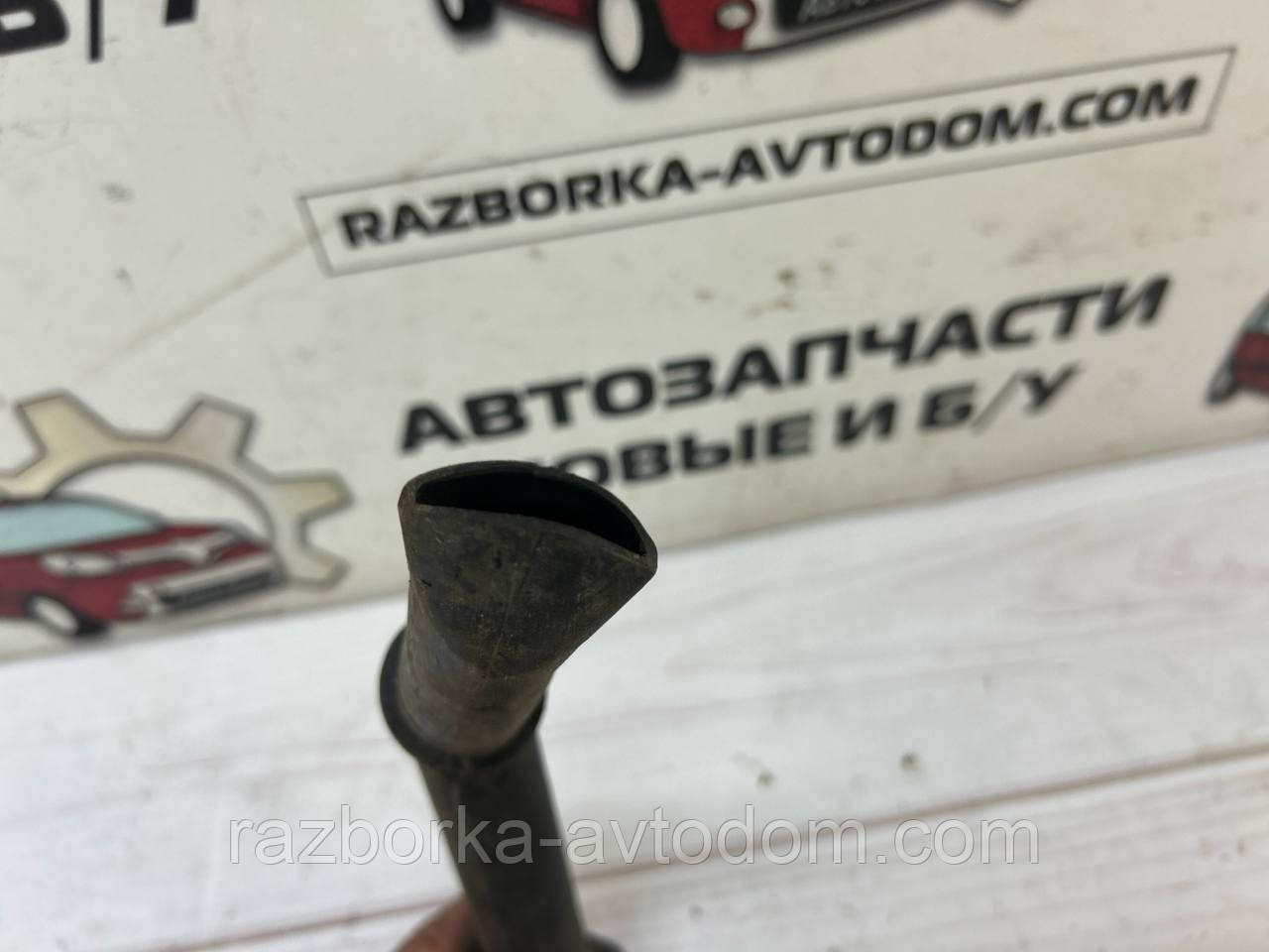 Патрубок VW Passat B5 (96-05) OE:N96200865