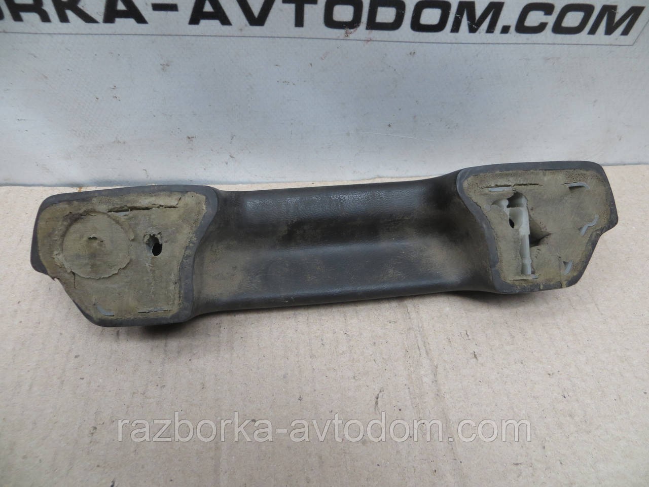 Ручка дверей внутрішня задня Audi 80 B2 (78-86)