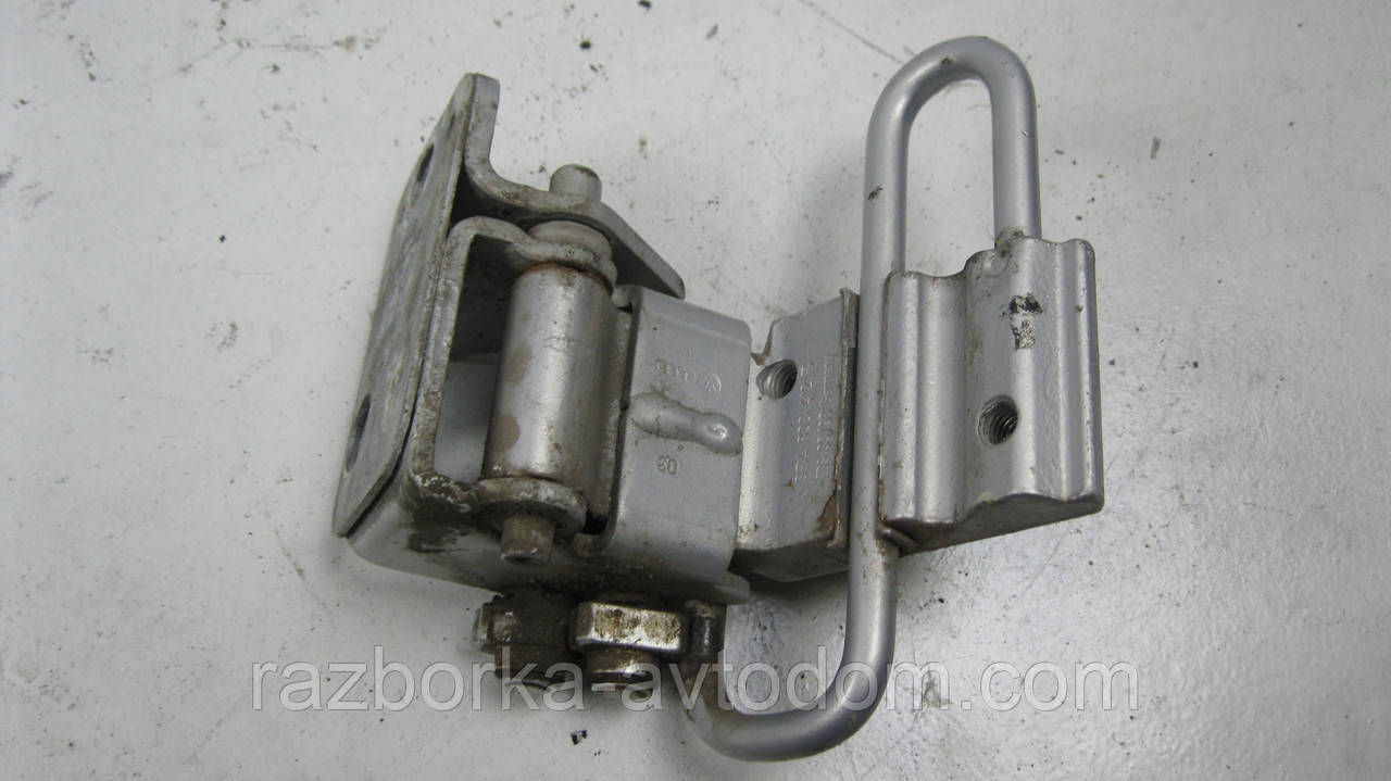Петля задньої правої двері VW Passat B5 (1997-2000), Audi 80 B3 (1986-1991) OE:3B4833412B