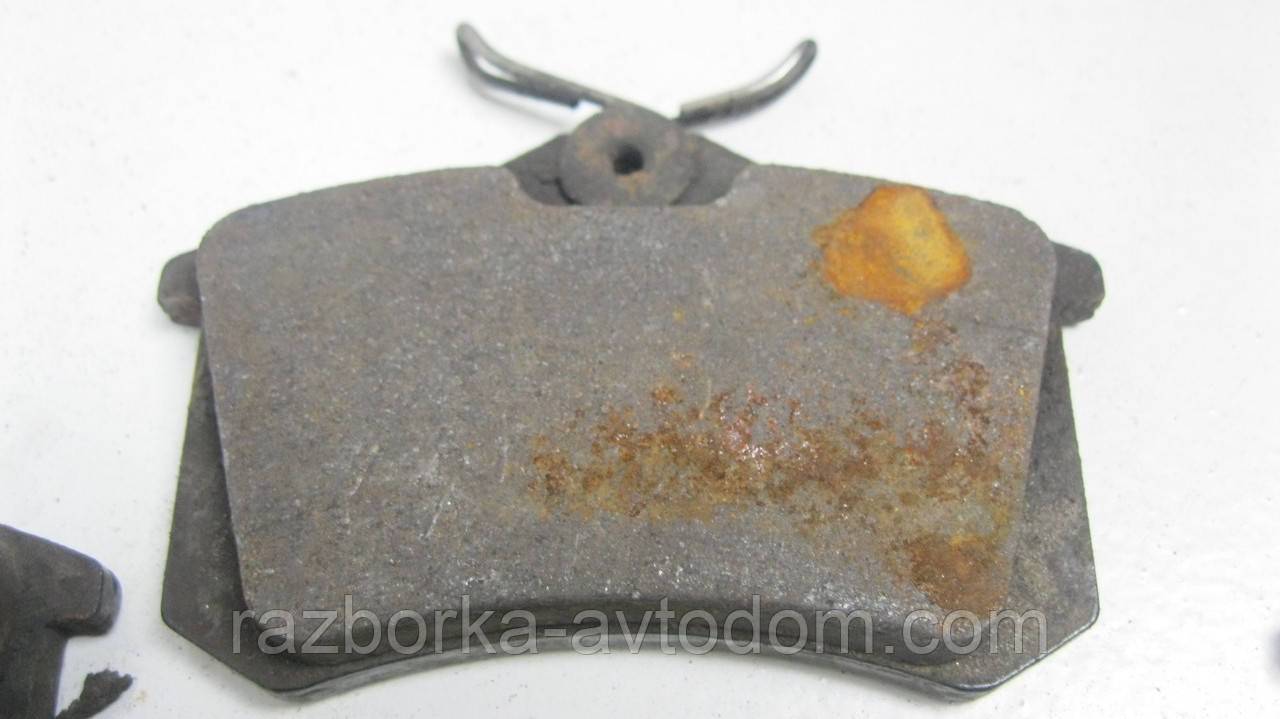 Колодки гальмівні задні комплект VW Polo (2001-2012), Seat Ibiza (2002-2009) OE:6Q0698451B
