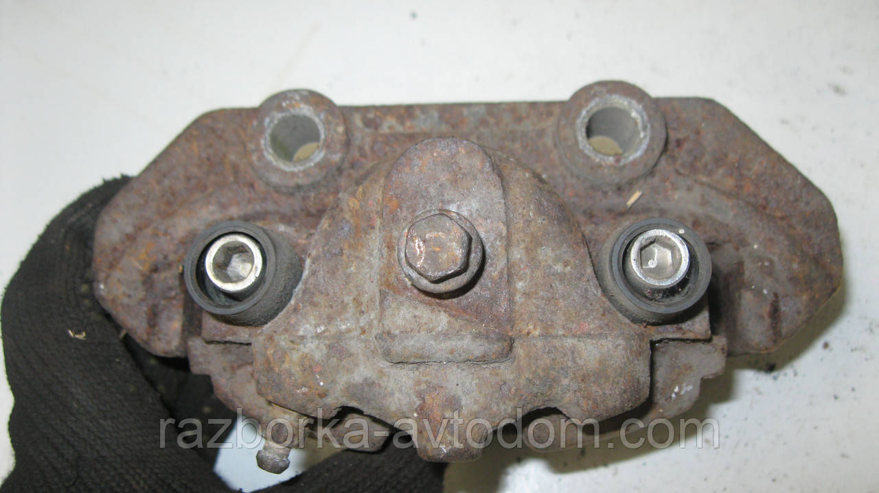Суппорт передній правий Delco Opel Kadett E, Combo, Corsa A, B, Vectra A, Astra F OE: 90421730 OE 90421740
