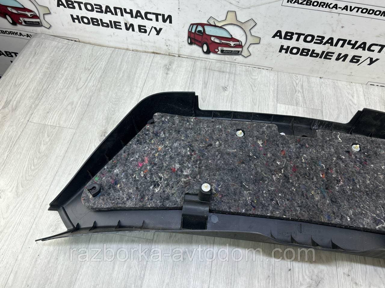 Обшита, Карта кришки багажника хетчбек OPEL ASTRA H (05-10) OE:13201330