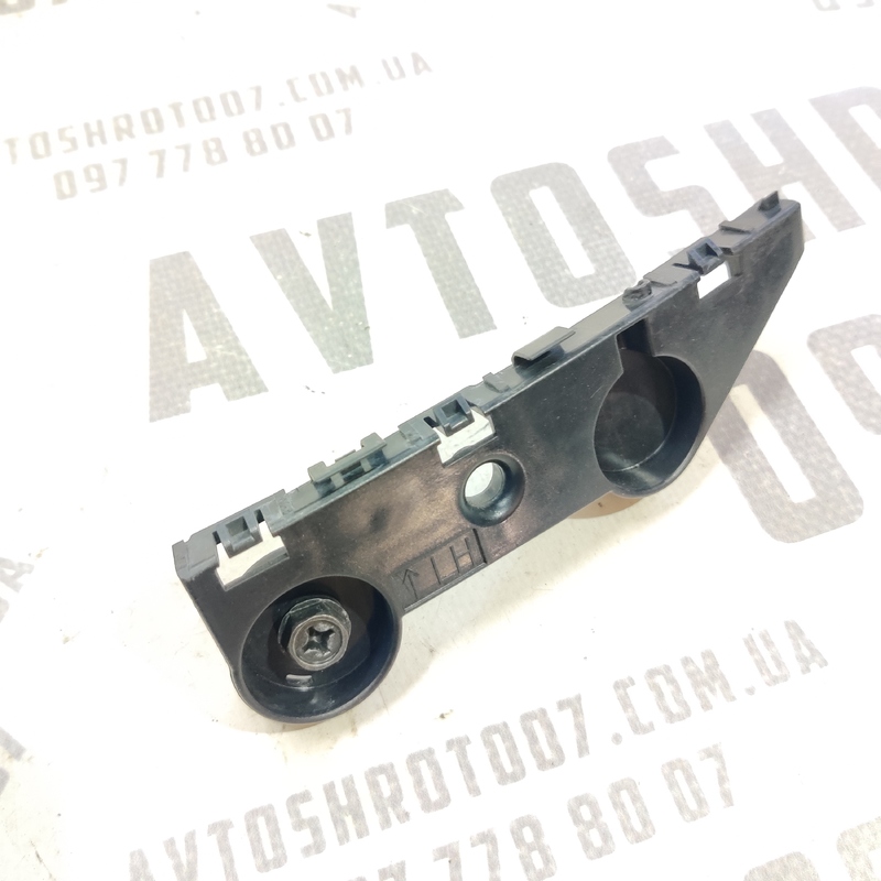 Кронштейн бампера зад лів Infiniti Q50 (13-) 852254GA0A