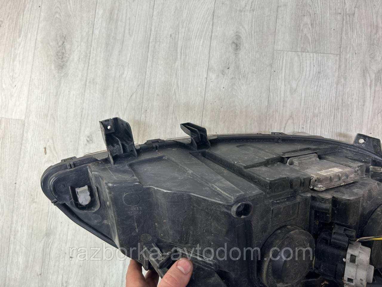 Фара ліва (ксенон) Б/У оригінал RENAULT SCENIC 3 (13-16) OE:260607160R, 260603590R, 89906799