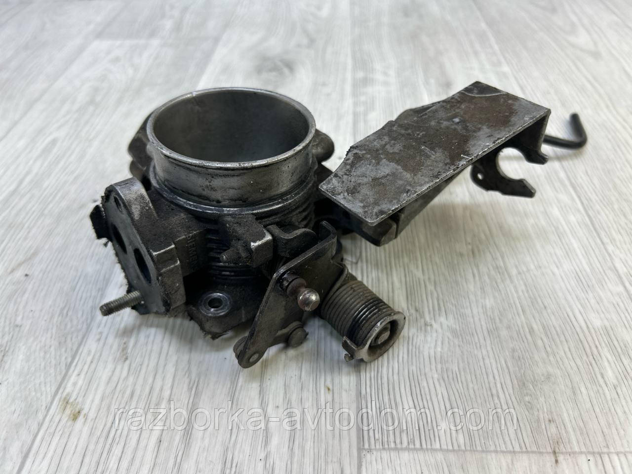 Дросельна заслінка 2,0i 16V x20xev Opel Omega B (93-03) OE:90411550