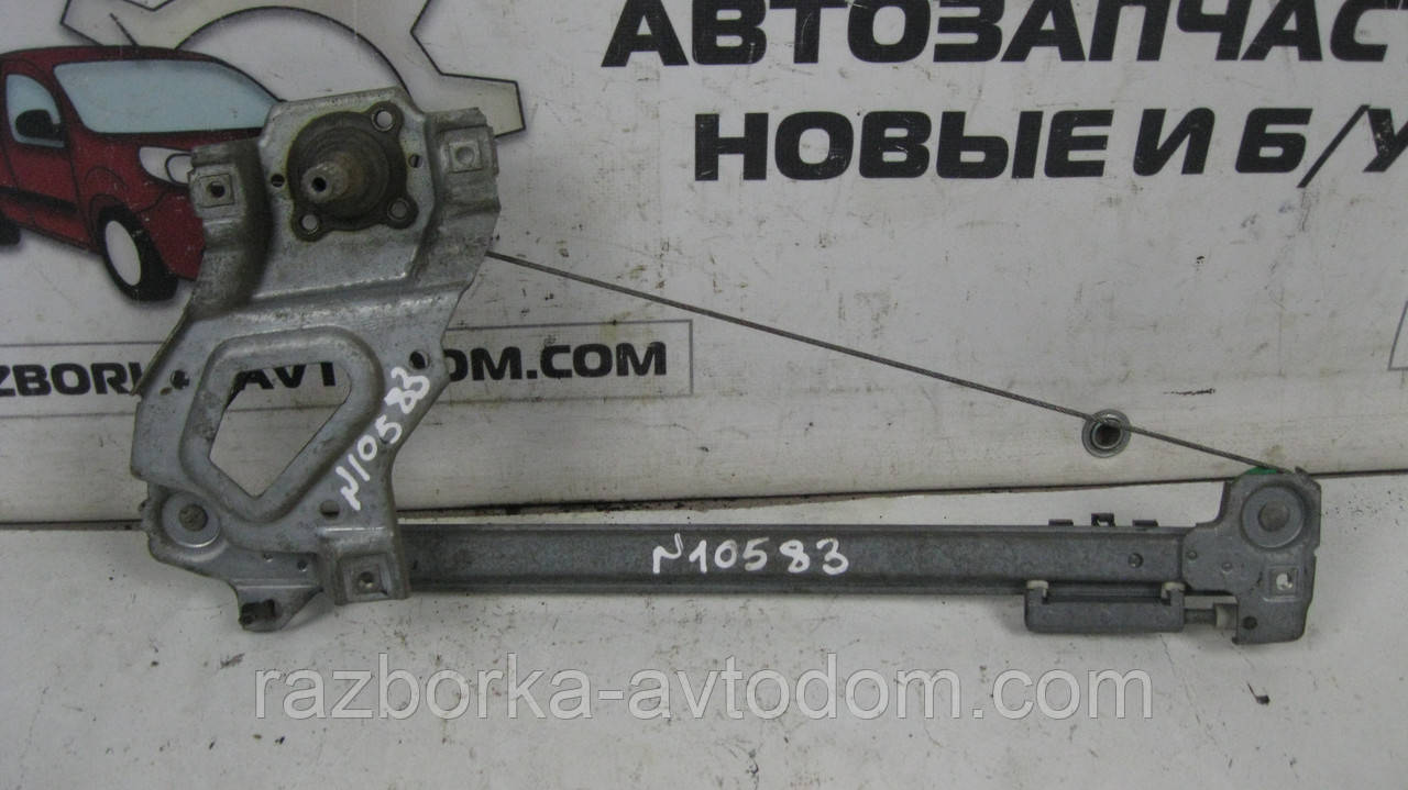 Склопідіймач задній правий (механічний) Audi 80 B3, B4 (1986-1994) OE:893839400