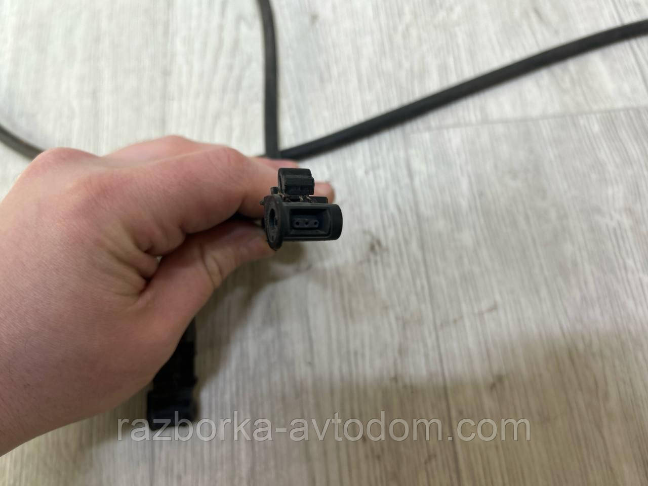 Форсунки омывателя лобового стекла (комплект 2шт) Renault Scenic 3 OE:289300743R