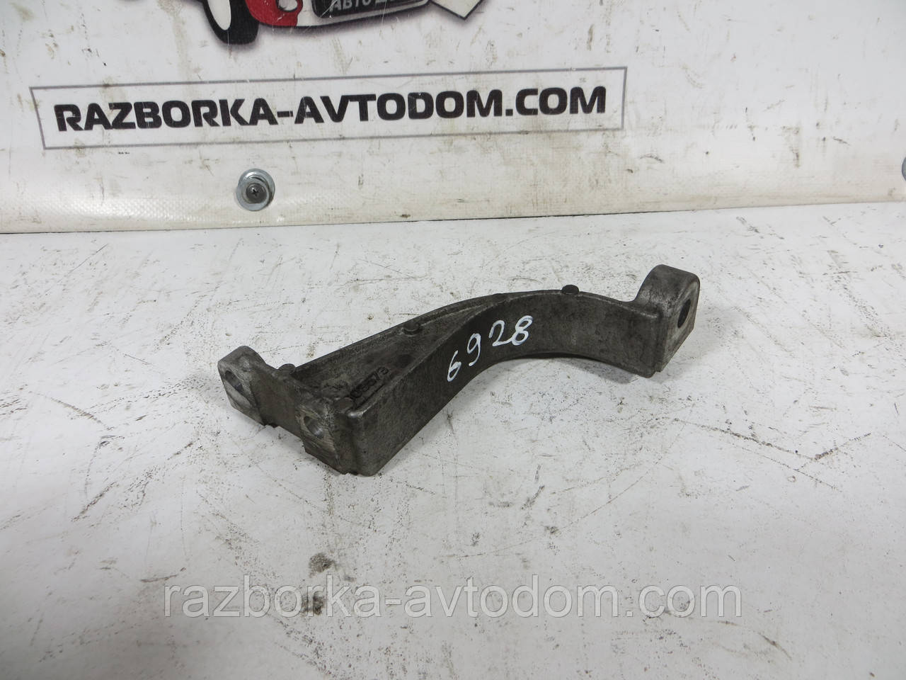 Кронштейн генератора 1.9JTD FIAT DOBLO (2000-2009) ОЕ: 60603573