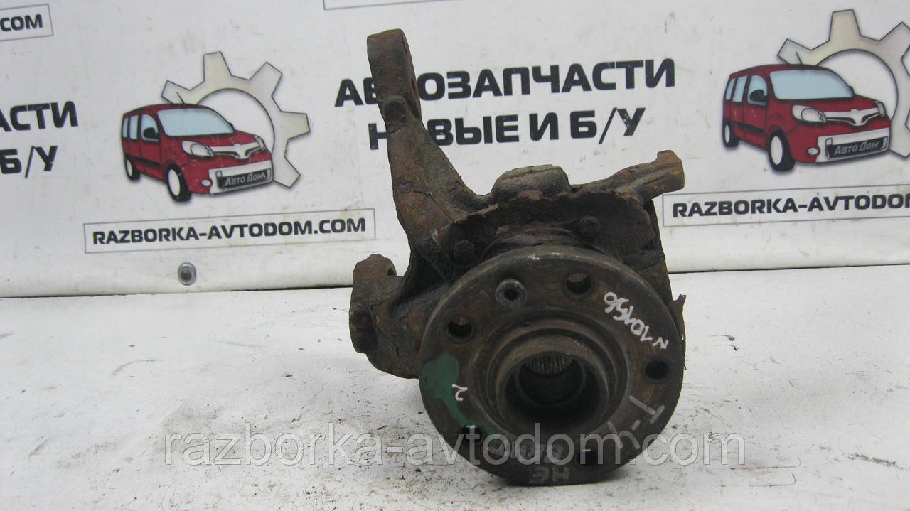 Поворотний кулак/ступиця передня ліва (цуфа) VW Transporter T4 (1990-1996) OE: 701407257A
