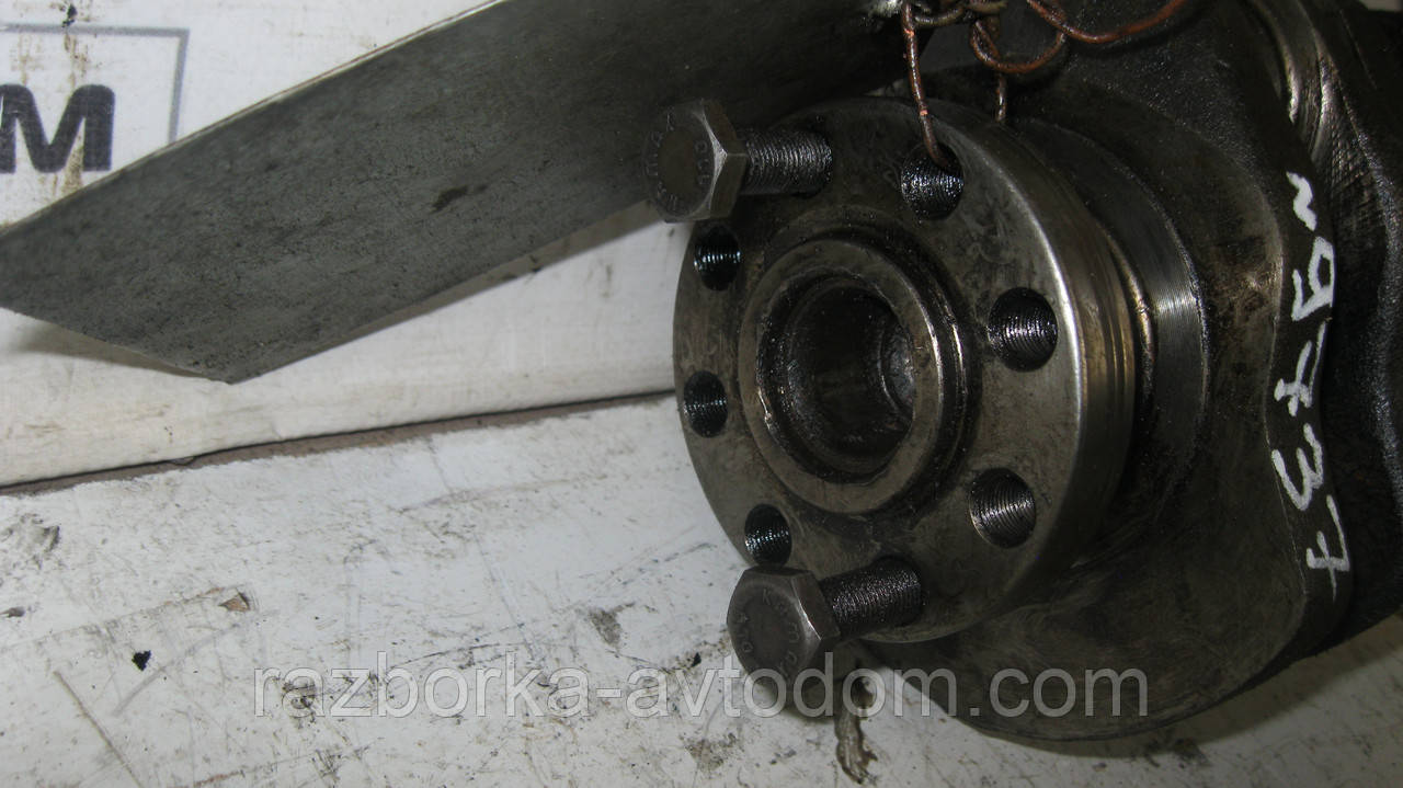 Колінвал VW LT 28 2.4D (1975-1996) OE:075105101D