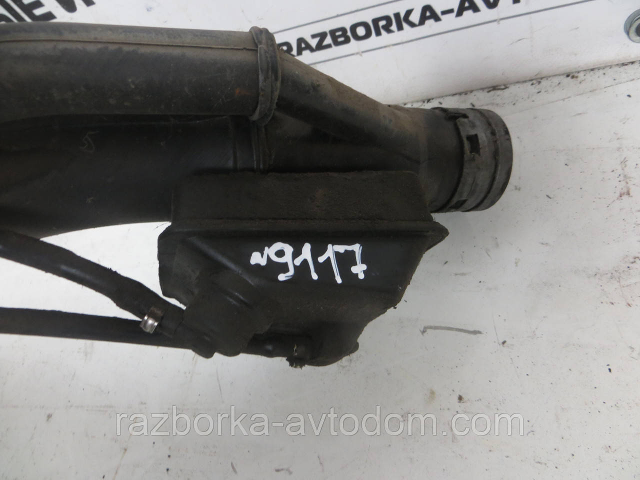 Горловина паливного бака Opel Zafira A 2,0DTI (1999-2005) OE:90580082