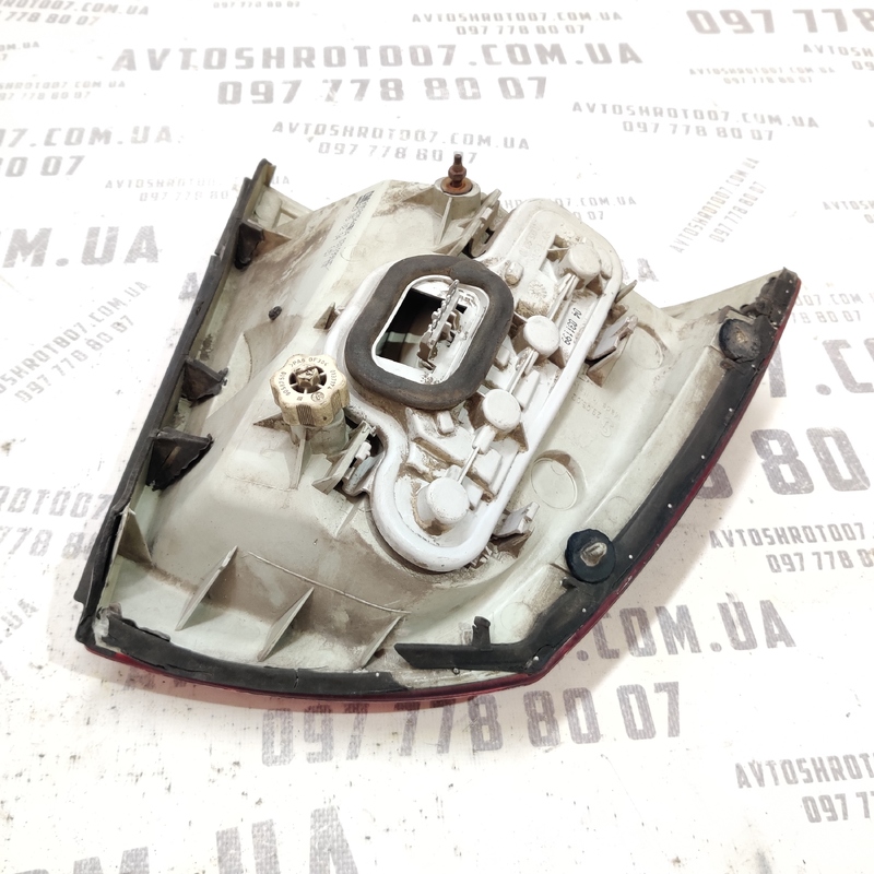 Ліхтар задній правий Opel Astra G (97-09) 2.0 Дизель