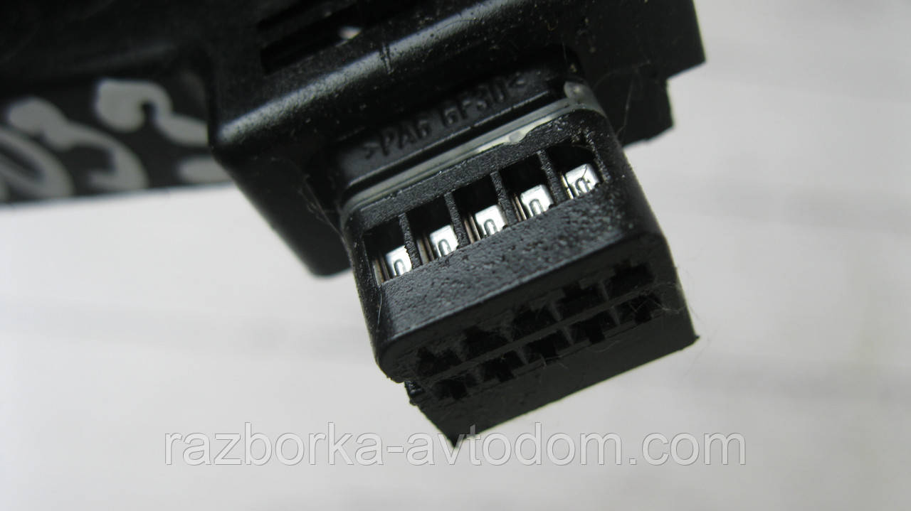 Перемикач підрулевий лівий VW Touran, Tiguan, Jetta 5, Golf 5, Golf 6, Skoda Octavia A5 OE:1K0953513A