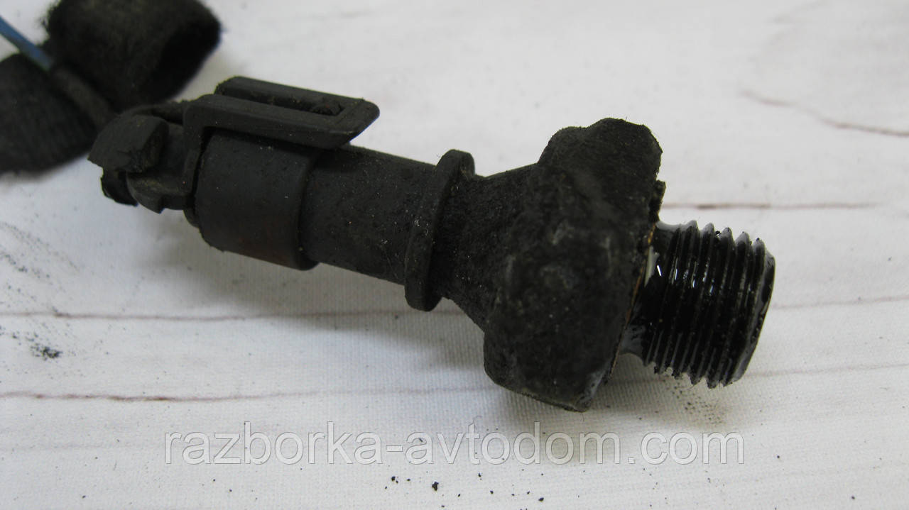 Датчик тиску оливи Opel Astra G (1998-2004) 1.6i OE:90507539, 55354378