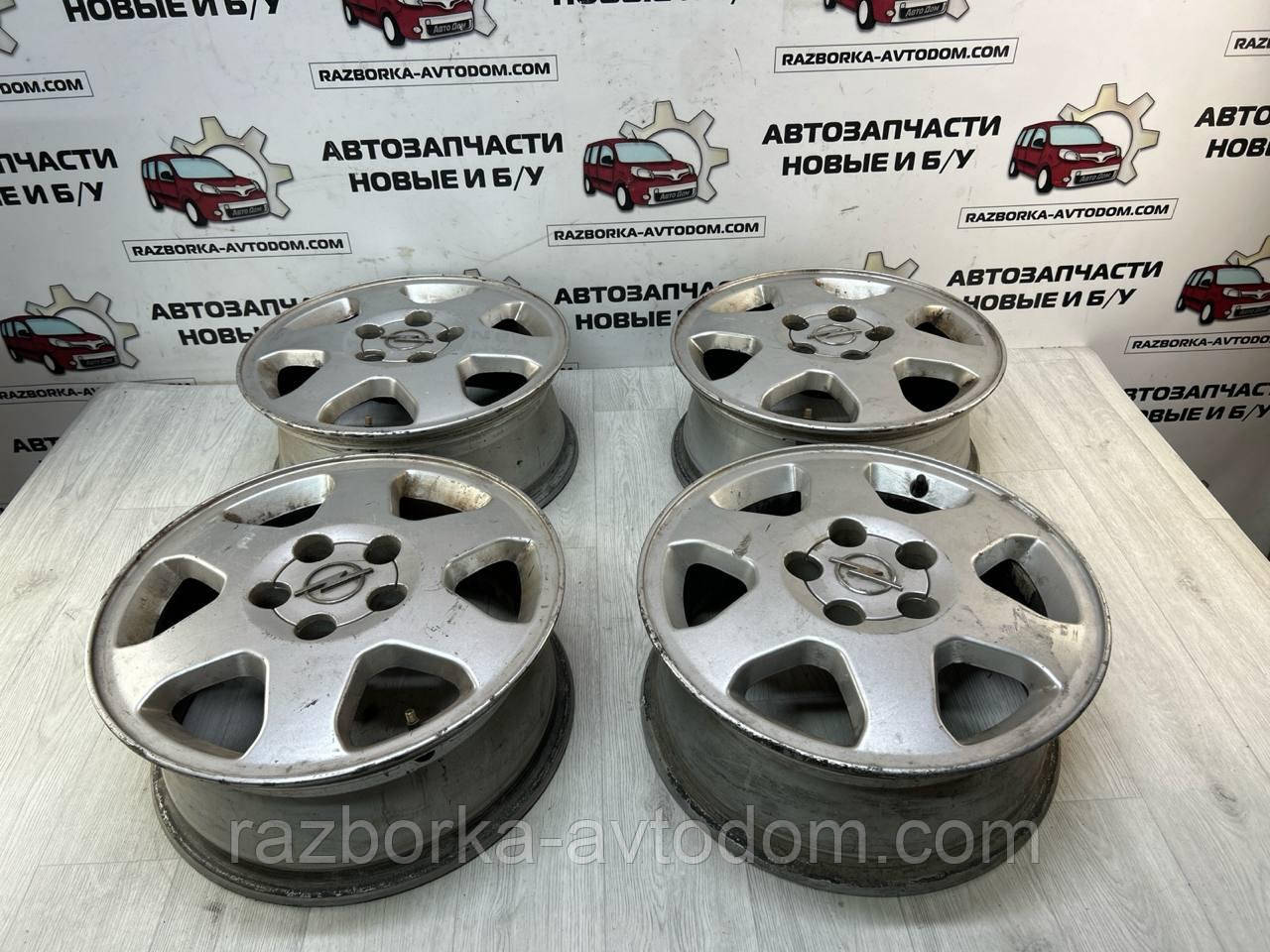 Диски колісні титани (комплект) R15 Opel Zafira A, Meriva, Subaru Traviq (01-05) 6jx15 5x100x65.1 et 43