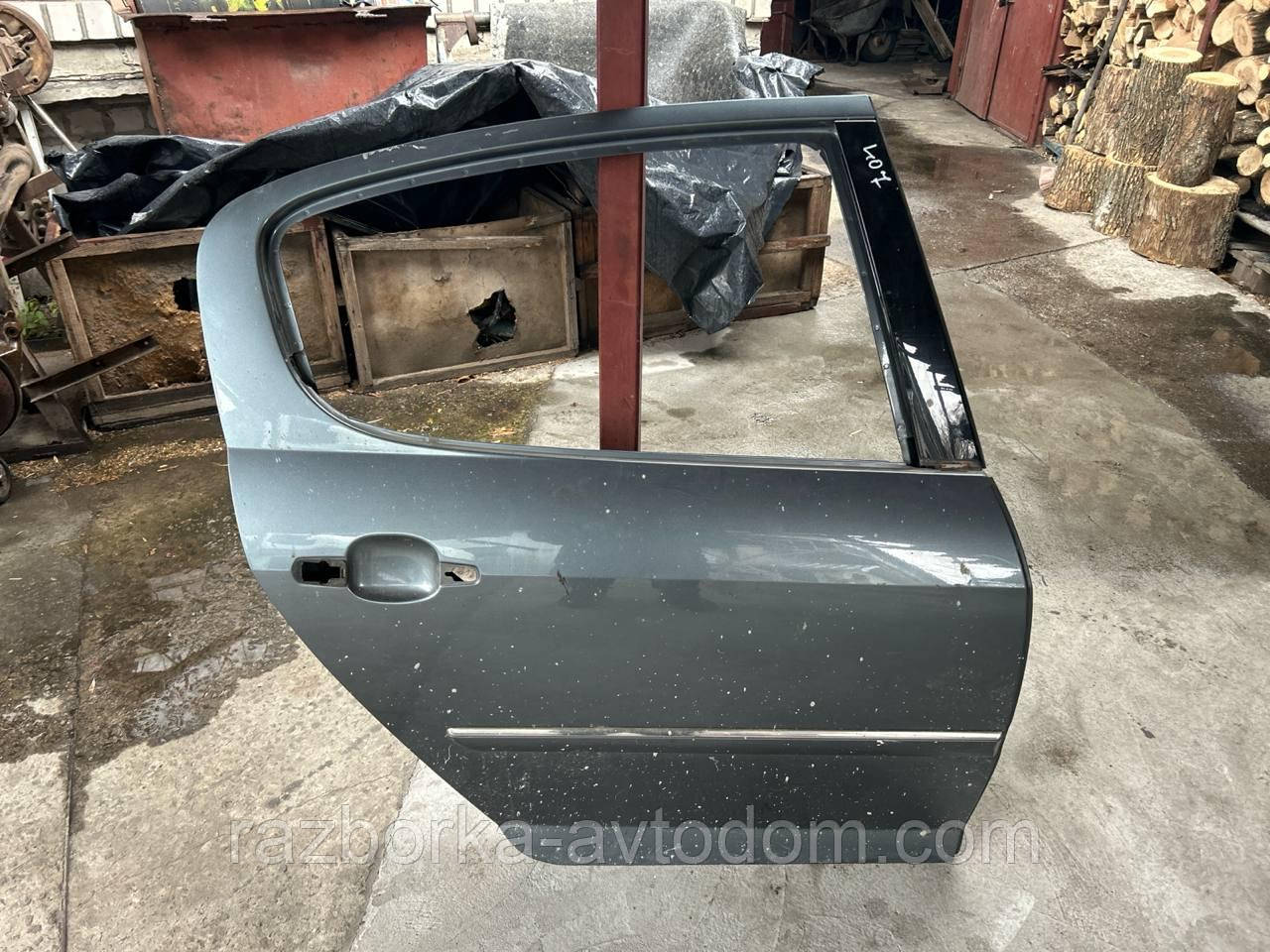 Двері задня права (блакитна) седан Peugeot 407 (04-11) OE:9008N1кольор-KTH