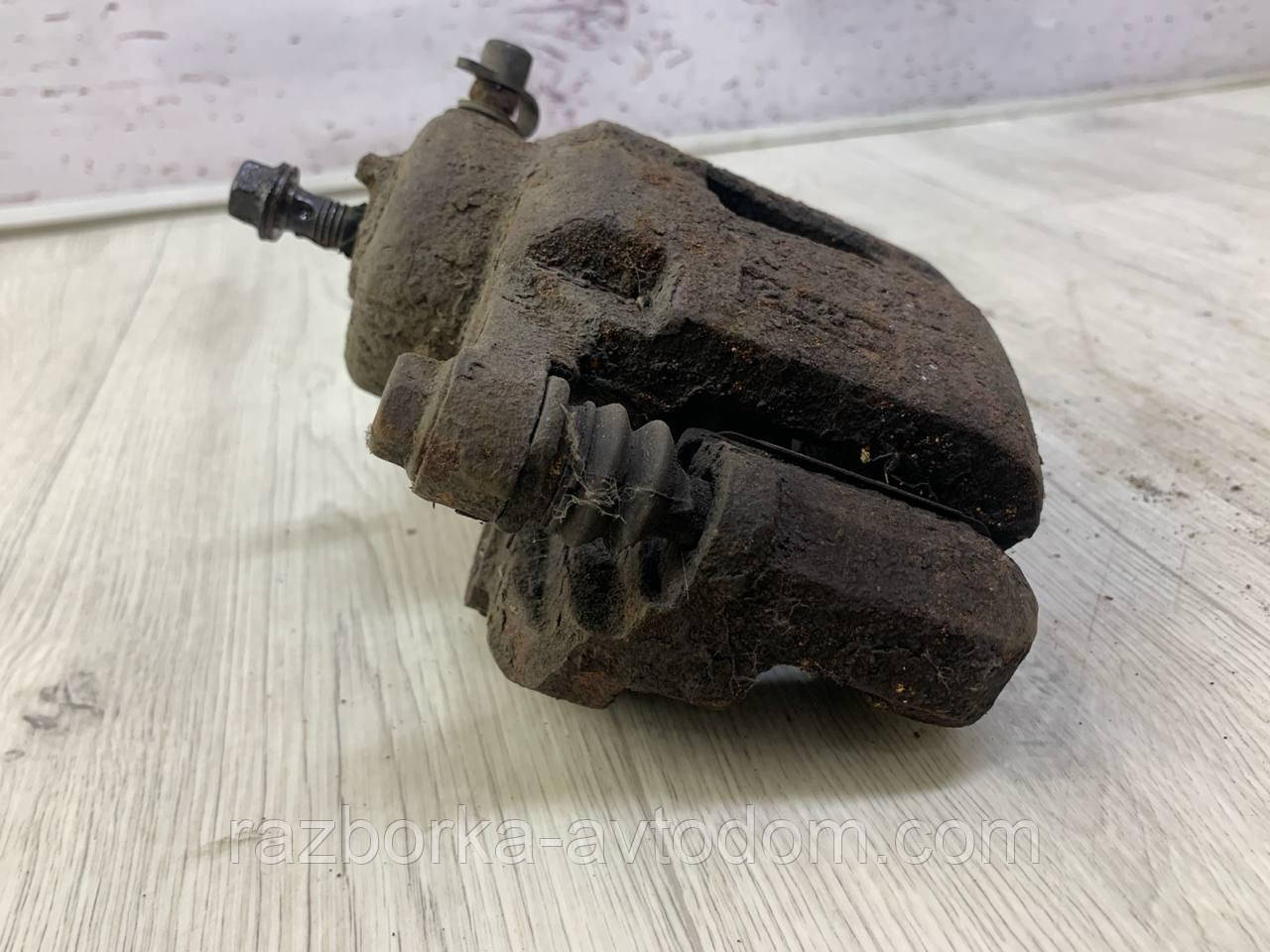 Суппорт передній лівий Daewoo Sens/Lanos OE:96273700