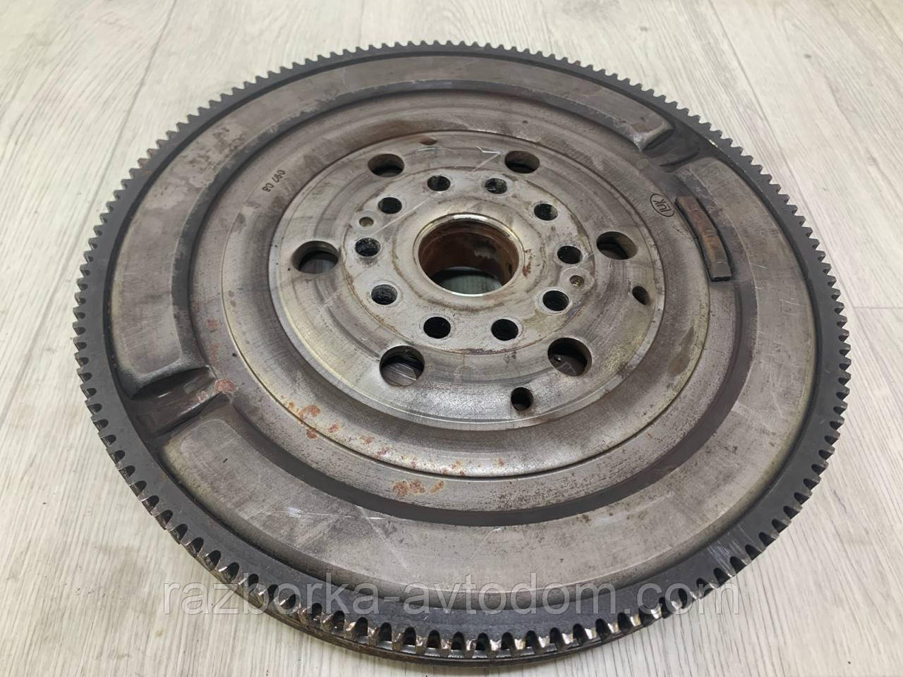 Маховик двигуна (двохмасовий) 2.0TDI Opel Zafira A, Astra G, Vectra C OE:93174633