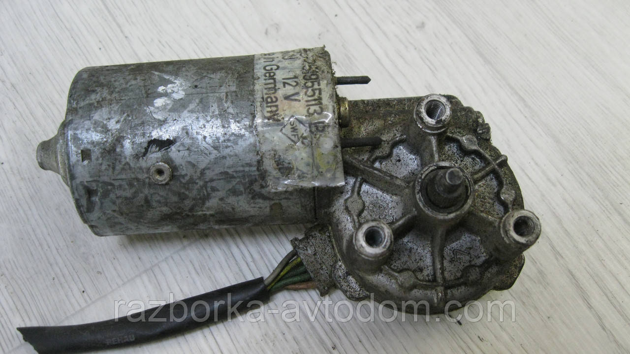 Моторчик склоочисника (двірників) VW Passat B2, Golf 2, Jetta 2, LT 28-35, T3 OE: 251955113B