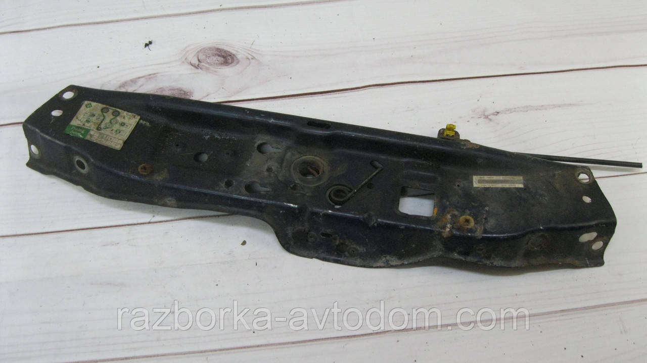 Панель передня центральна частина Opel Zafira B (2005-2010) OE:93189014, 13237142
