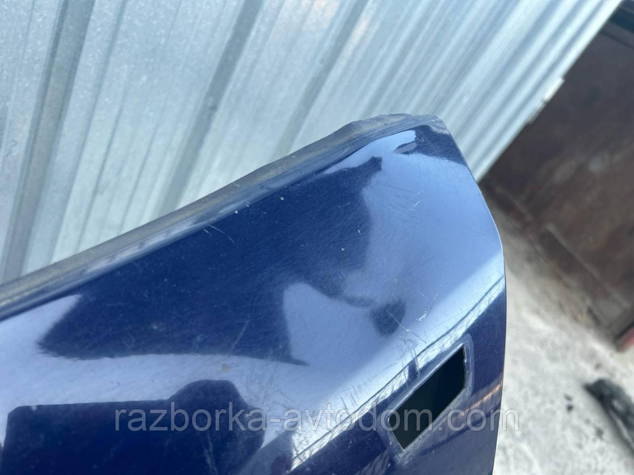 Крило переднє ліве Opel Zafira B (2005-2015) OE:93184411 Дефект: незначна іржа в нижній частині