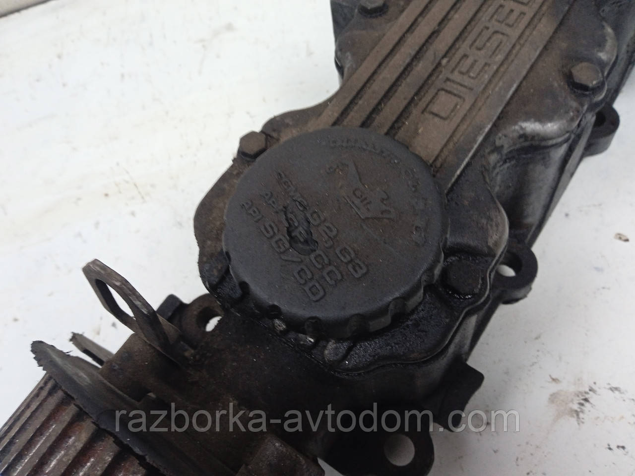 Постіль розподівала (ГБЦ) Opel Vectra (1989-1994), Astra F (1991-1998) Kadett 1.7D OE:90273944