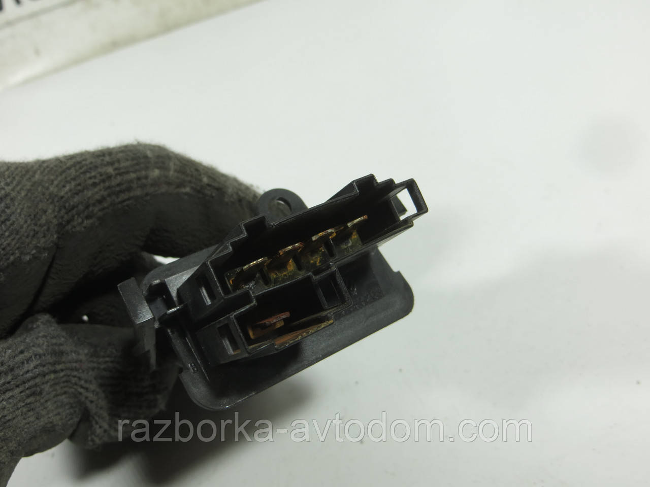 Резистор печки VW GOLF 3 , CADDY 2 (1992-2004) ОЕ: 1H0959263
