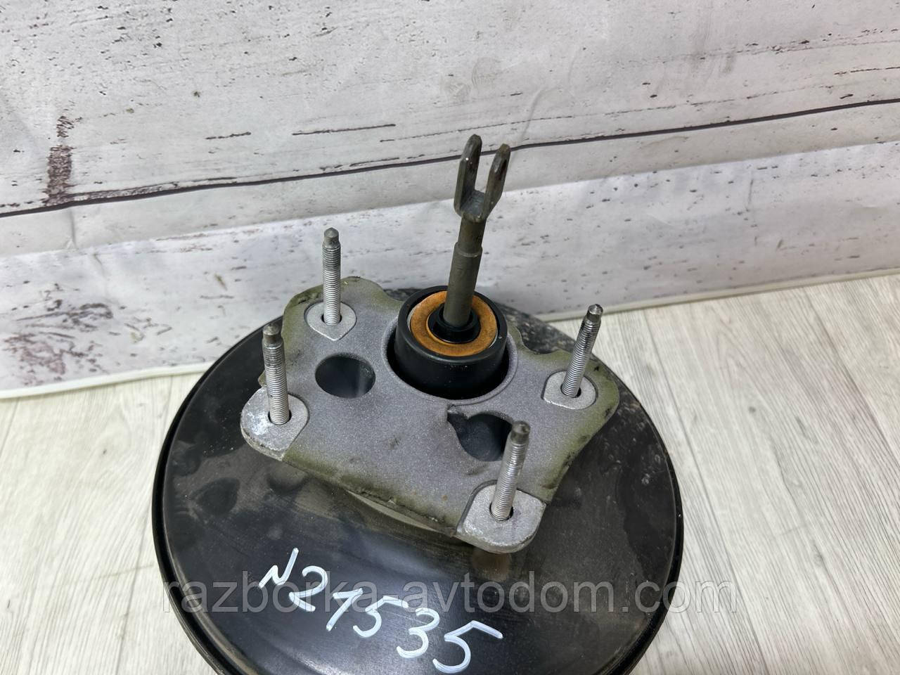 Вакуумний підсилювач гальм Renault Scenic 3, Grand Scenic 3, Megane 3 OE:472100005R