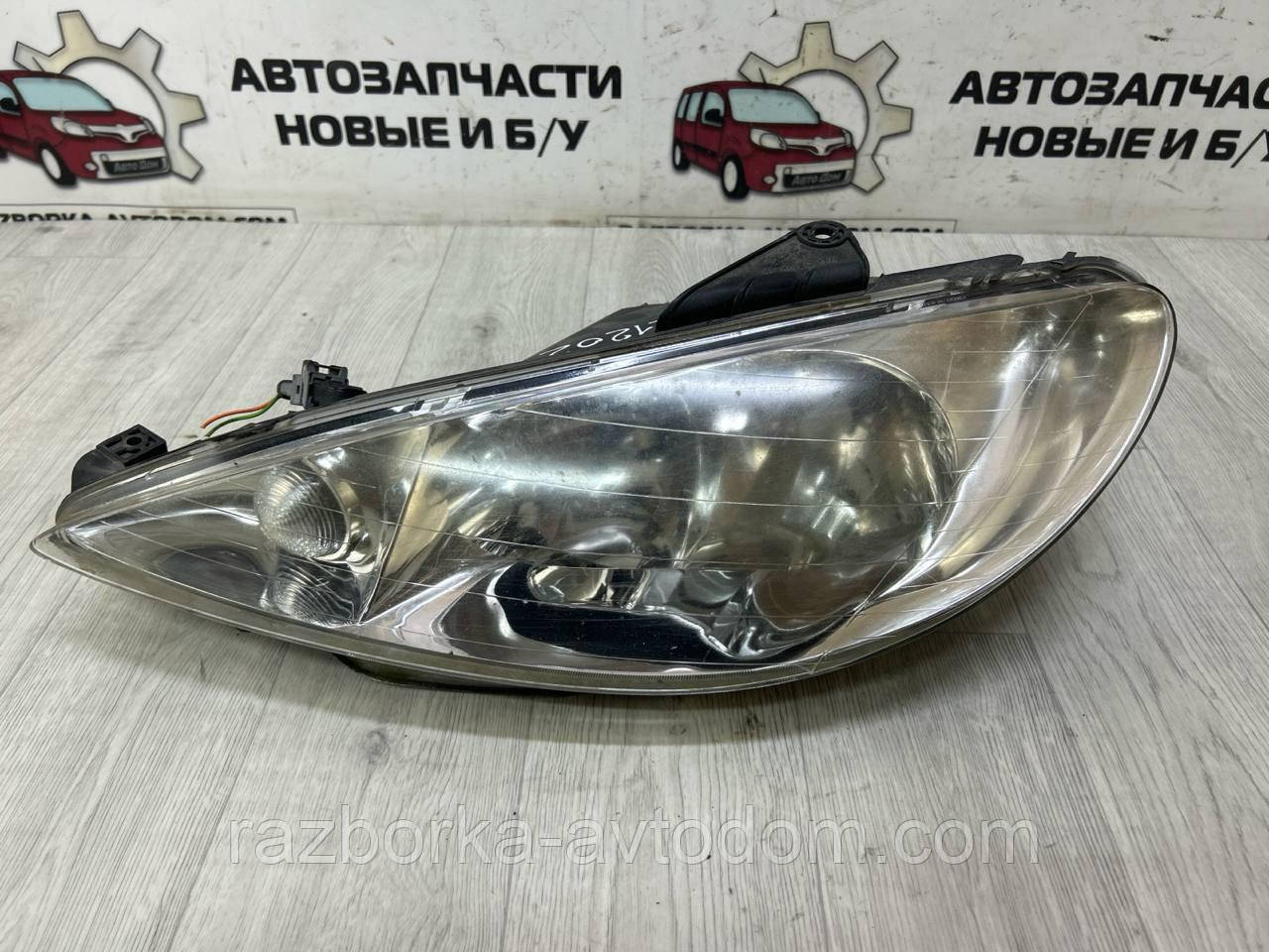 Фара передня ліва Peugeot 206 (03-09) OE: 9660535680, 6208.A0